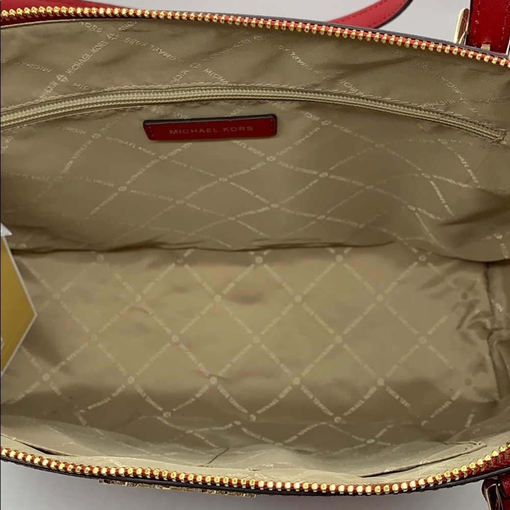 MICHAEL KORS CIARA LG TZ TOTE SCARLET 35T8GC6T9L - Picture 15 of 16